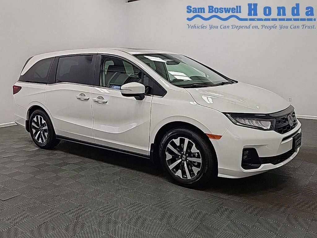 2026 Honda Odyssey EX-L in Platinum White Pearl — front three-quarter view